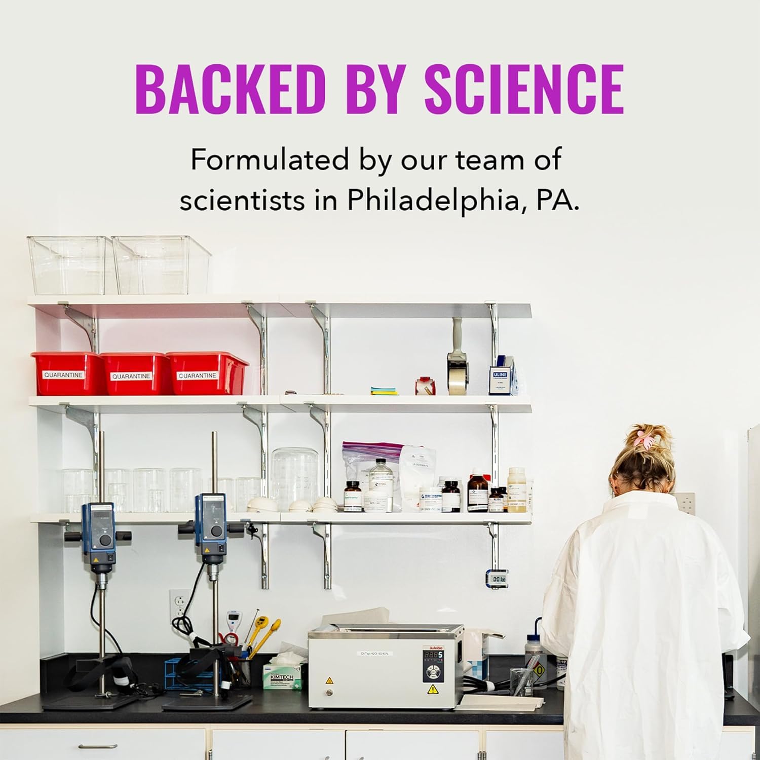 Barra Good Molecules en envase limpio, enfoque minimalista.