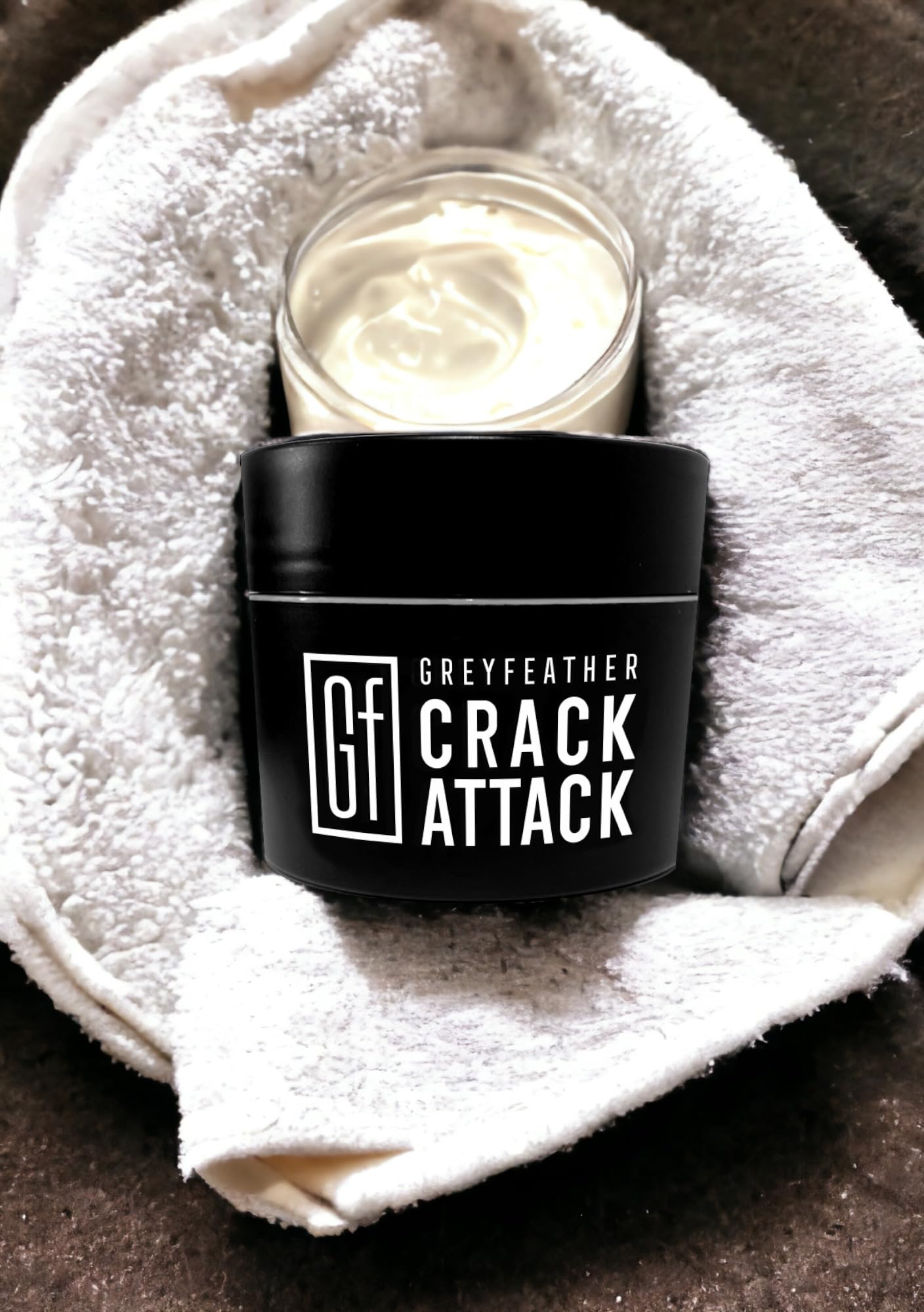 Greyfeather crema de absorción rápida sin grasa, uso diario cómodo.