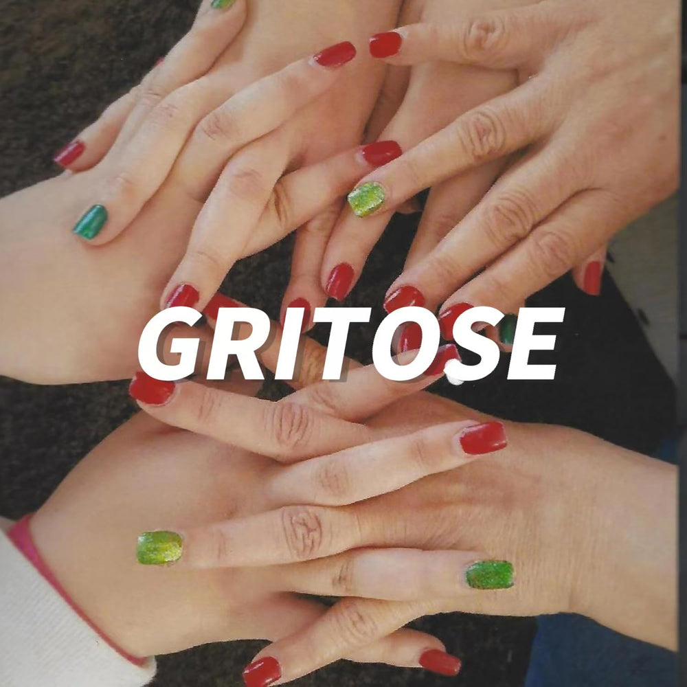 GRITOSE uñas reutilizables para fiestas con cuidado adecuado.