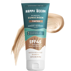Happy Ocean SPF 45, textura tono natural en rostro para uso diario.