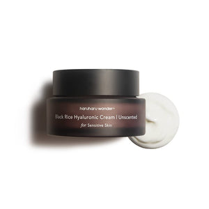 HARUHARU Wonder Black Rice crema en empaque compacto para uso diario hidratante.