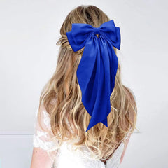 Broche de arco Illpta satinado perfecto para eventos y fiestas