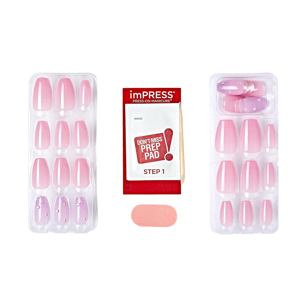 Uñas imPRESS Moonlit en forma de ataúd con adhesivo mejorado para sujeción duradera.