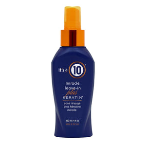 It's a 10 Haircare Miracle Leave-In Keratina, botella con atomizador para peinado suave y protegido.