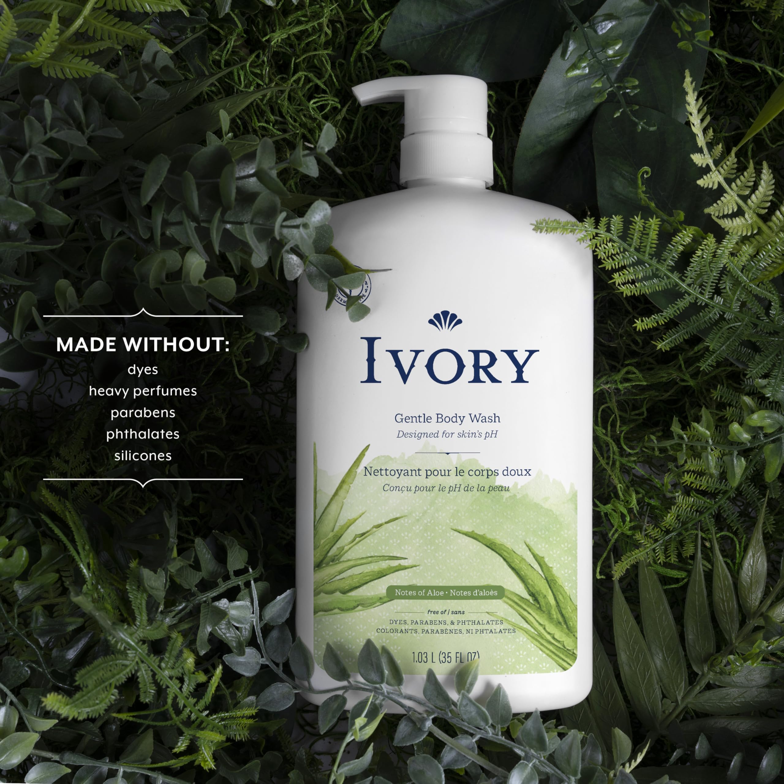 Ivory gel de ducha suave, etiqueta detalle, revela fórmula con 14 ingredientes.