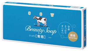 Jabón de la marca カウブランド en caja azul para uso diario suave.
