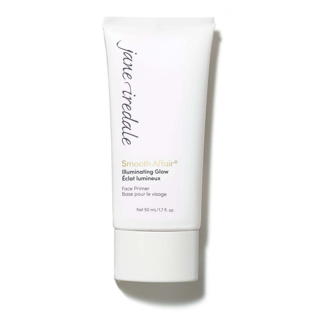 Jane Iredale Smooth Affair ilumina la piel con efecto perla para un brillo natural.