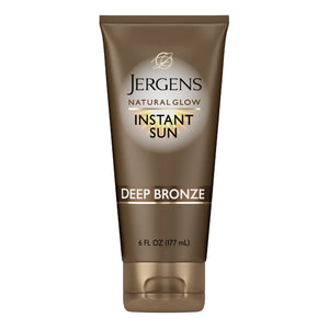Jergens bronceador instantáneo en botella para color natural.