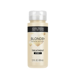 John Frieda Blonde+ Pre-Lavado en botella, protege la humedad durante el lavado.