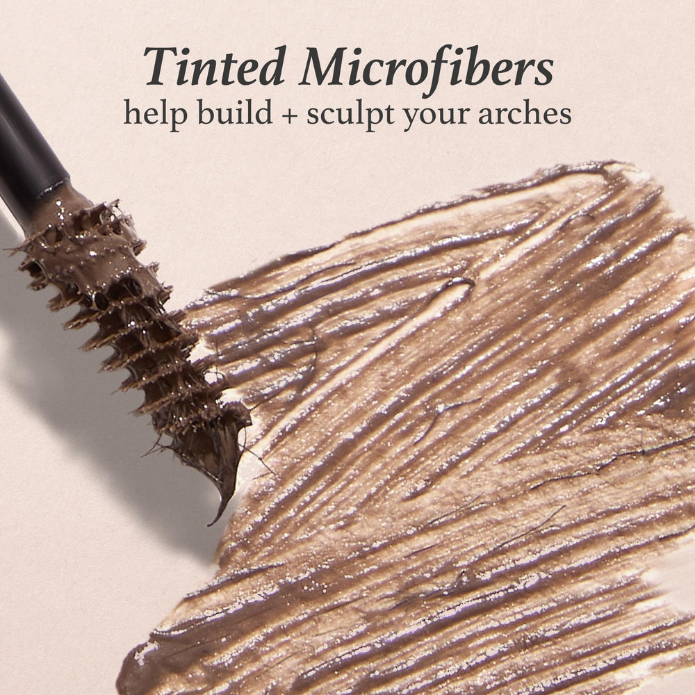 Julep Brow 101 gel tintado que añade color suave y forma duradera
