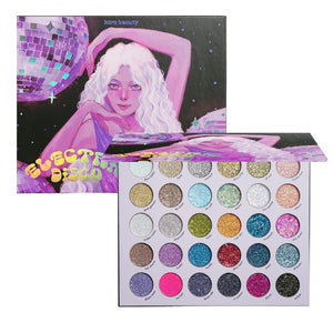 Kara Beauty Disco Eléctrico: paleta de brillos para ojos con 30 tonos intensos.