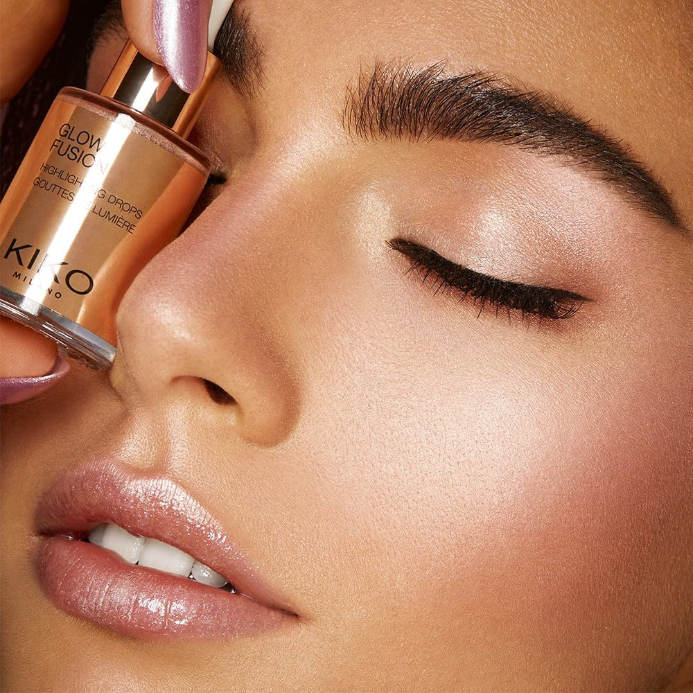 Kiko Milano Glow Fusion Resaltador líquido, aplicación con dedos para realzar rasgos