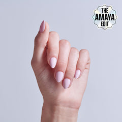 KISS CORE Unas postizas Euphonious, brillo suave en rosa, para un acabado elegante.