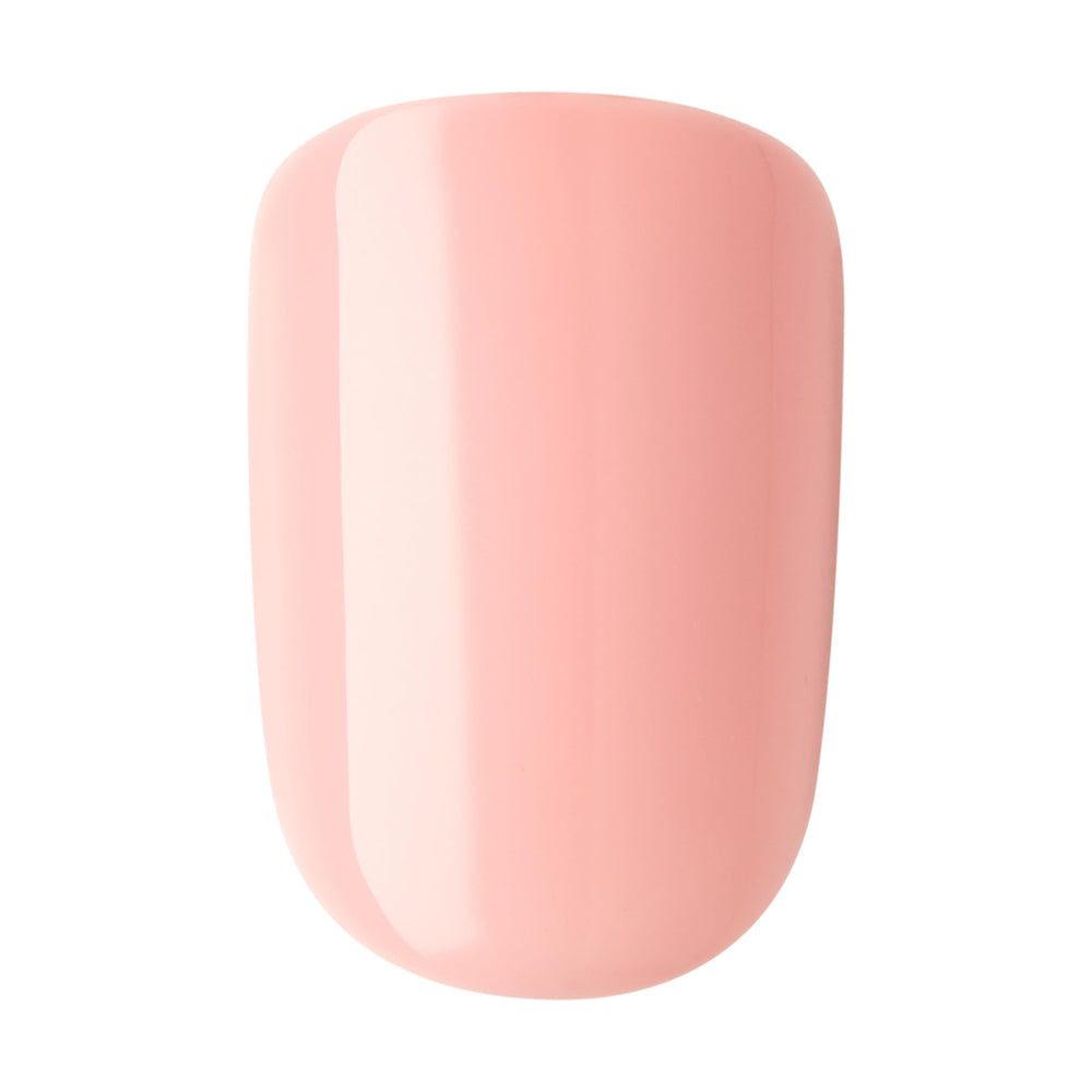 Conjunto terminado: uñas postizas KISS imPRESS Dolce Pink en look profesional.