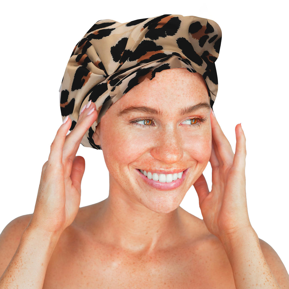 Gorra de ducha Kitsch con estilo leopard, función y moda en casa