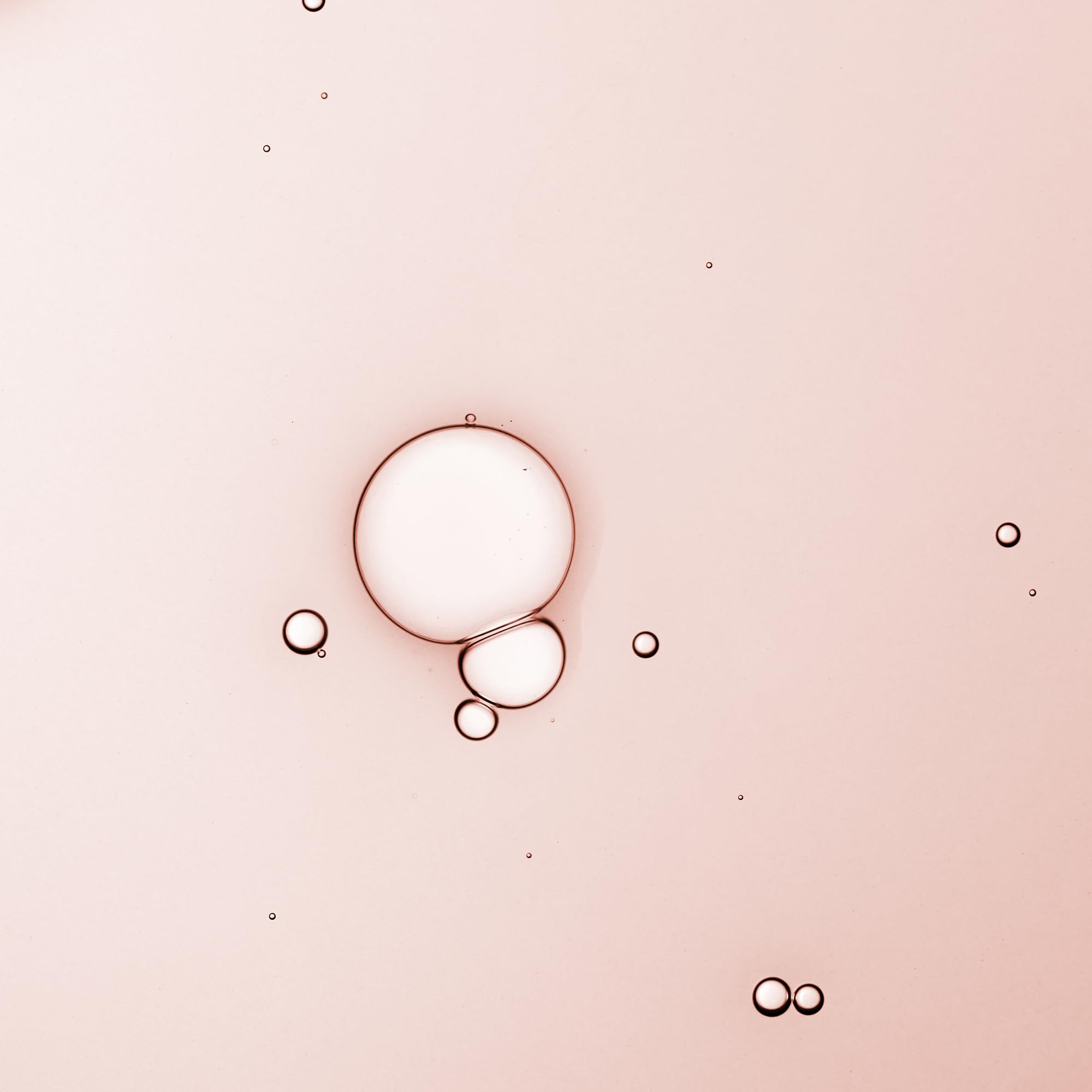 KORA Organics Turmeric Glow Drops en ritual diario de cuidado facial