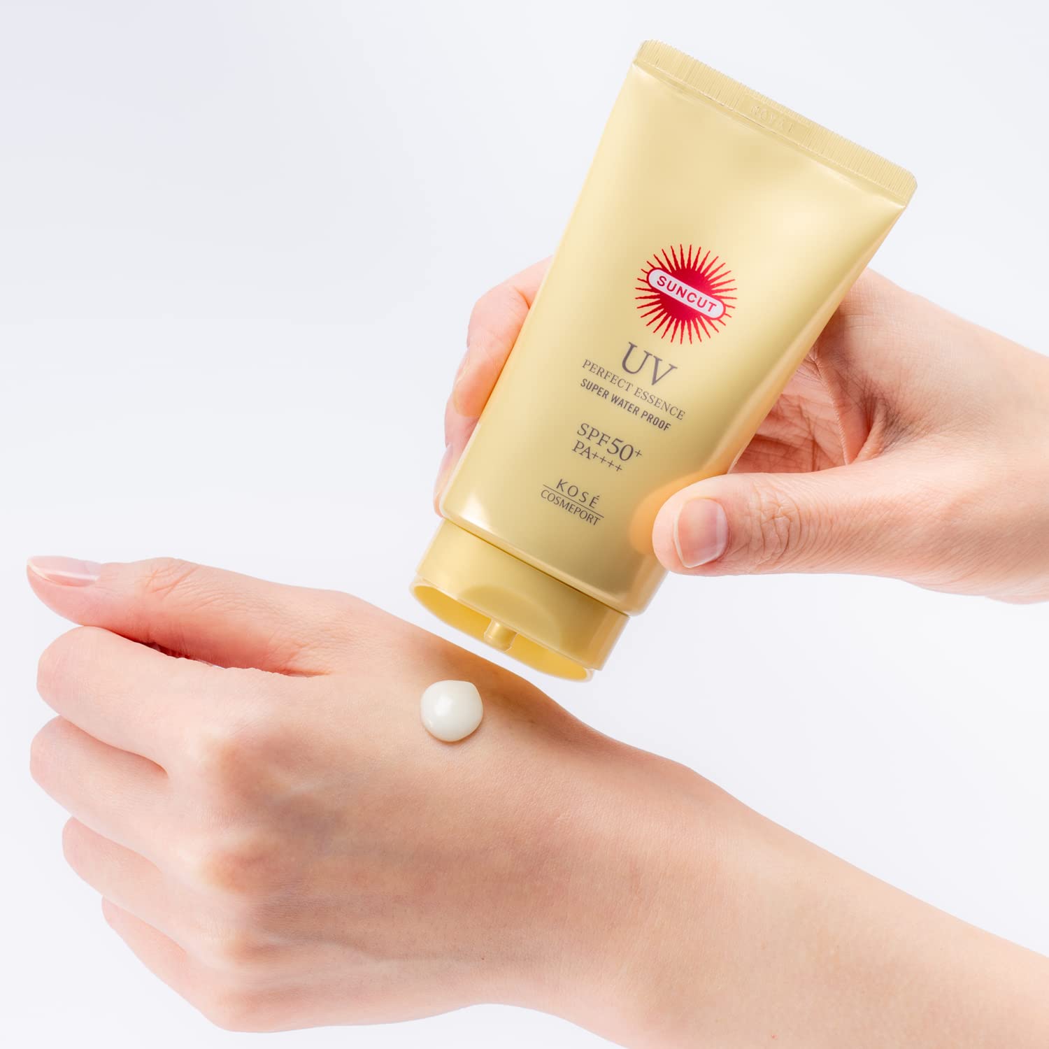 KOSE SUNCUT Esencia UV Perfecta, absorción rápida.