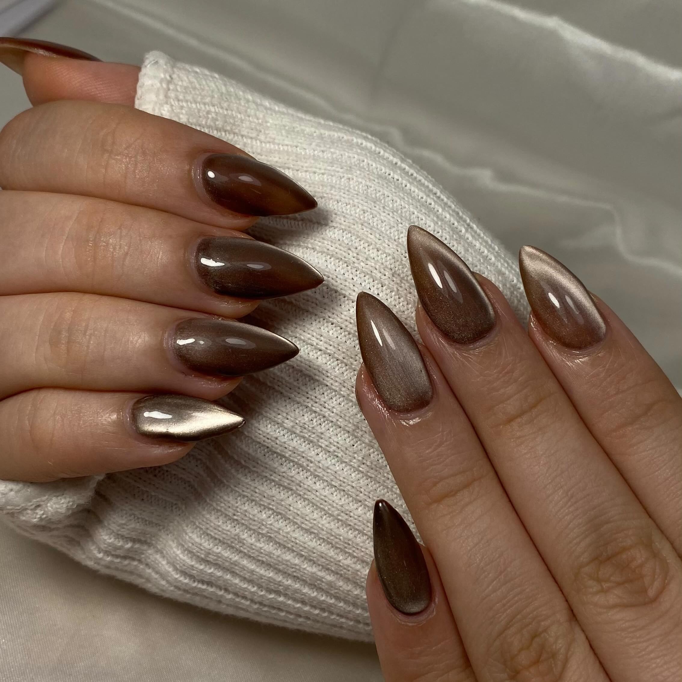 KQueenest uñas brillantes con destellos para fiesta y evento.