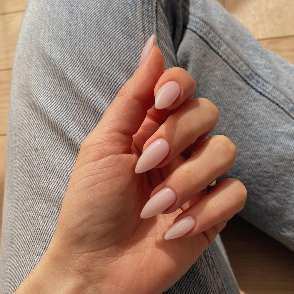 Uñas falsas reutilizables KQueenest con recubrimiento UV, duraderas para múltiples usos.
