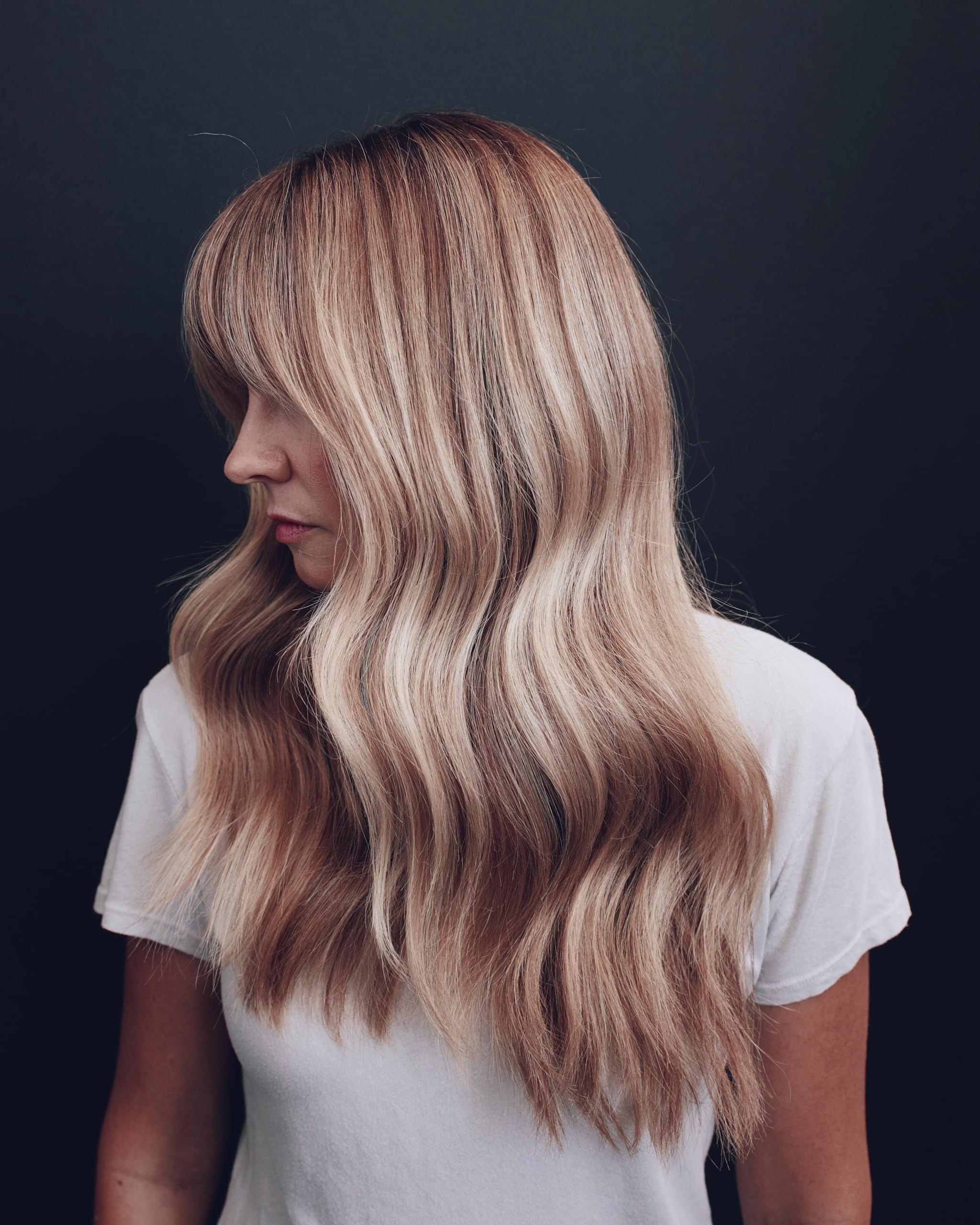 Kristin Ess The One Purple Conditioner, botella grande para uso diario y tono estable.