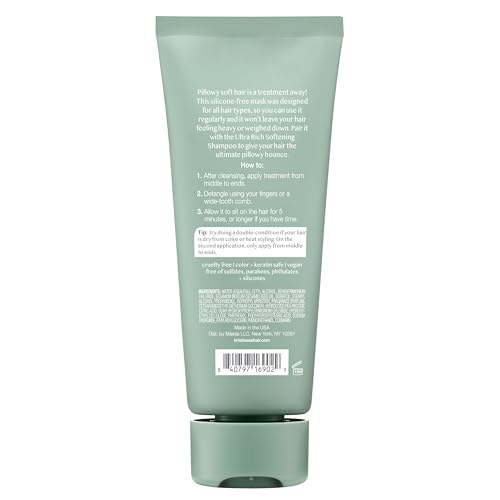 Kristin Ess mascarilla profunda en aplicación, desenreda y suaviza el cabello.