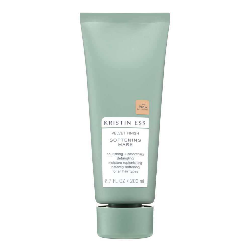 El frasco de Kristin Ess mascarilla profunda hidrata y aporta brillo al cabello.
