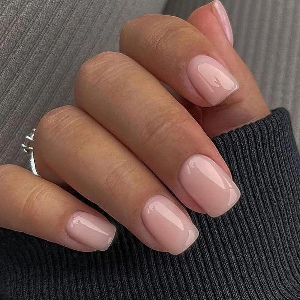 KXAMELIE uñas postizas rosadas-neutras con corte cuadrado para uso diario.
