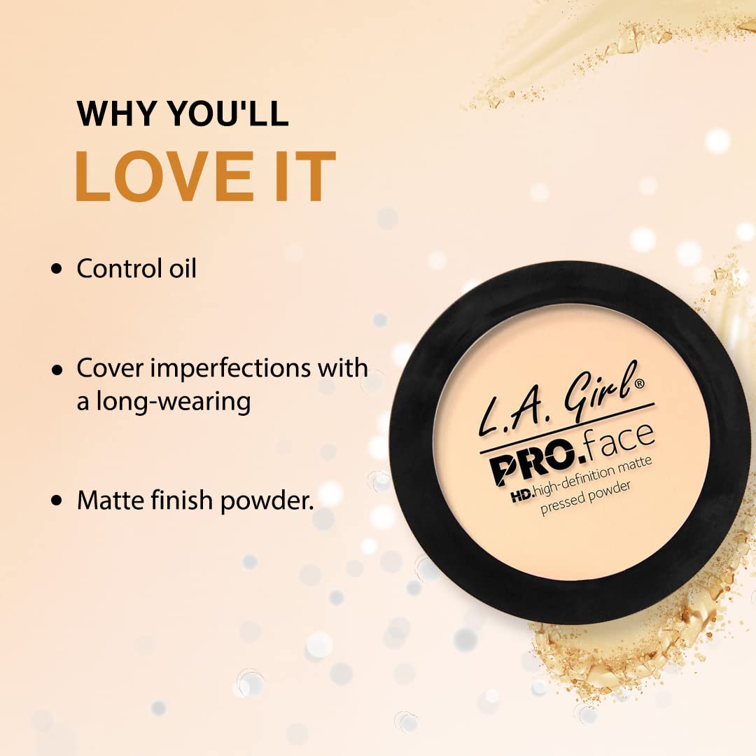 Textura suave de L.A. Girl Pro Face Matte para un acabado natural.