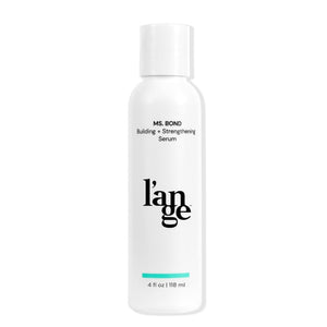 Ms. Bond serum de L'ANGE HAIR, botella compacta, ayuda a reforzar enlaces capilares para cabello dañado.