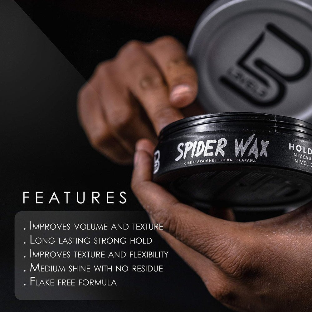 Cera Spider L3 aplicada, aporta volumen y textura para peinados.