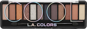 Sombra de ojos Color Vibe CES791 Cool de L.A. COLORS con acabado brillante para un aspecto iluminado.