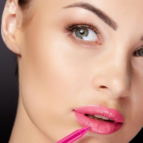 Trazo preciso con delineador gel L.A. COLORS Hottie CP679