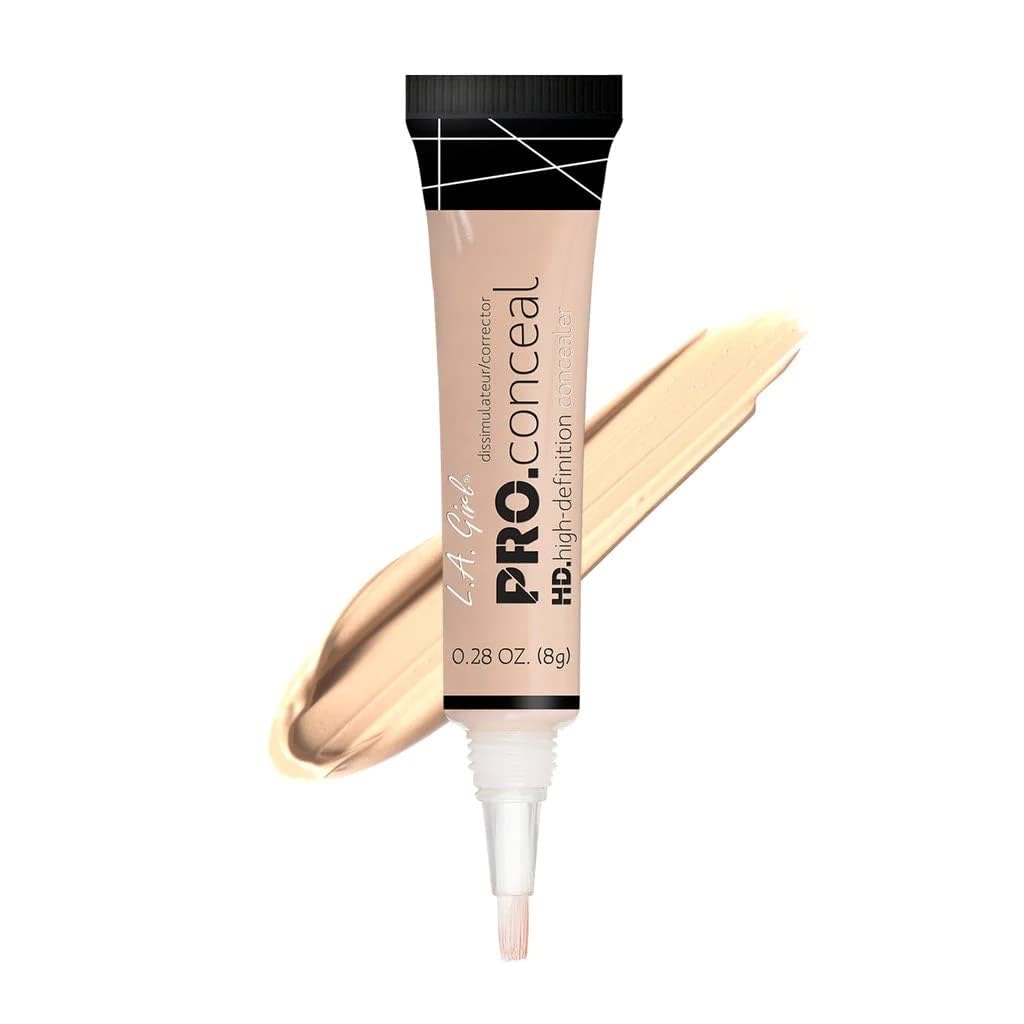 Textura cremosa de L.A. Girl Pro Conceal para cobertura suave y uniforme.