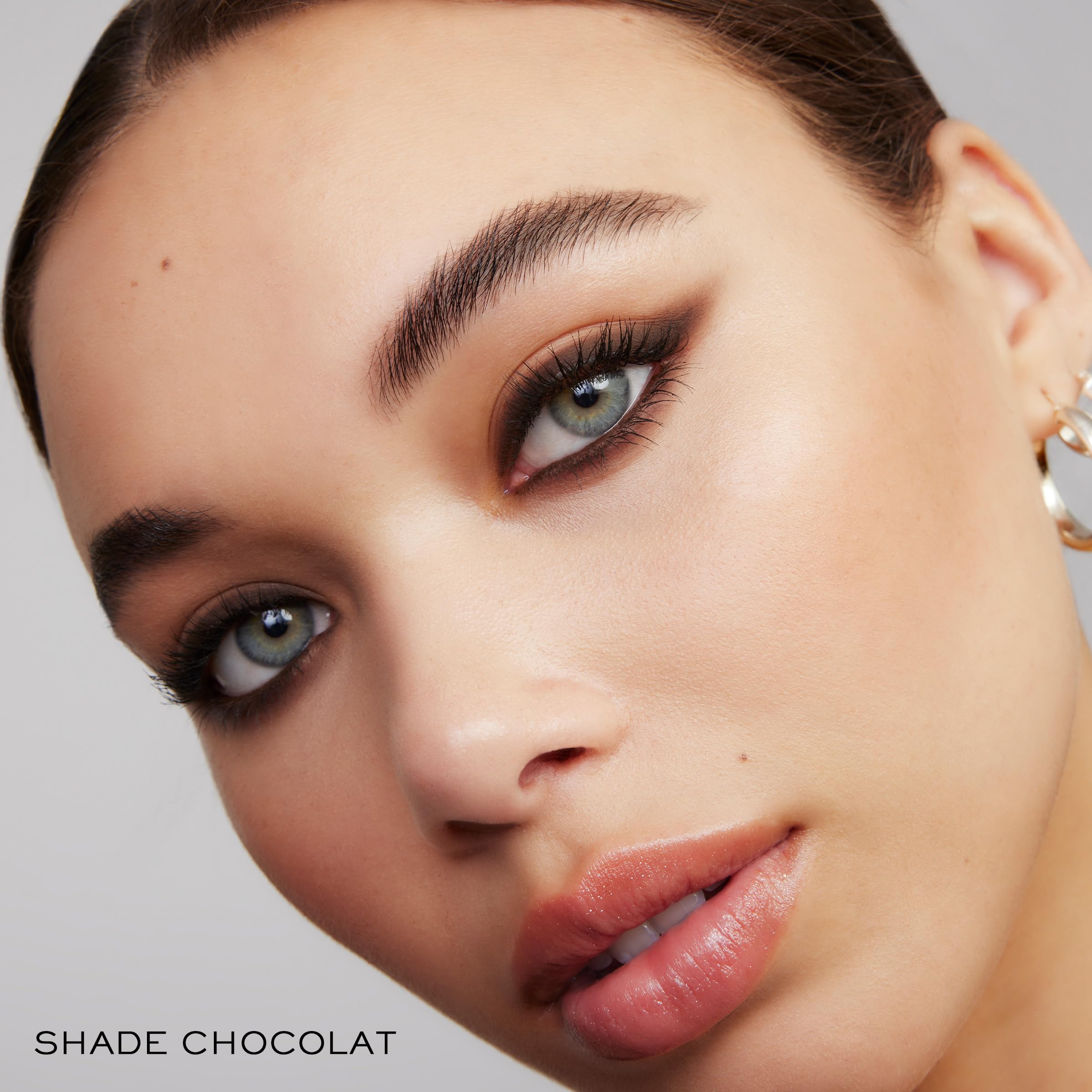 Lancôme Le Stylo tono Reve Antracita para delineado definido.
