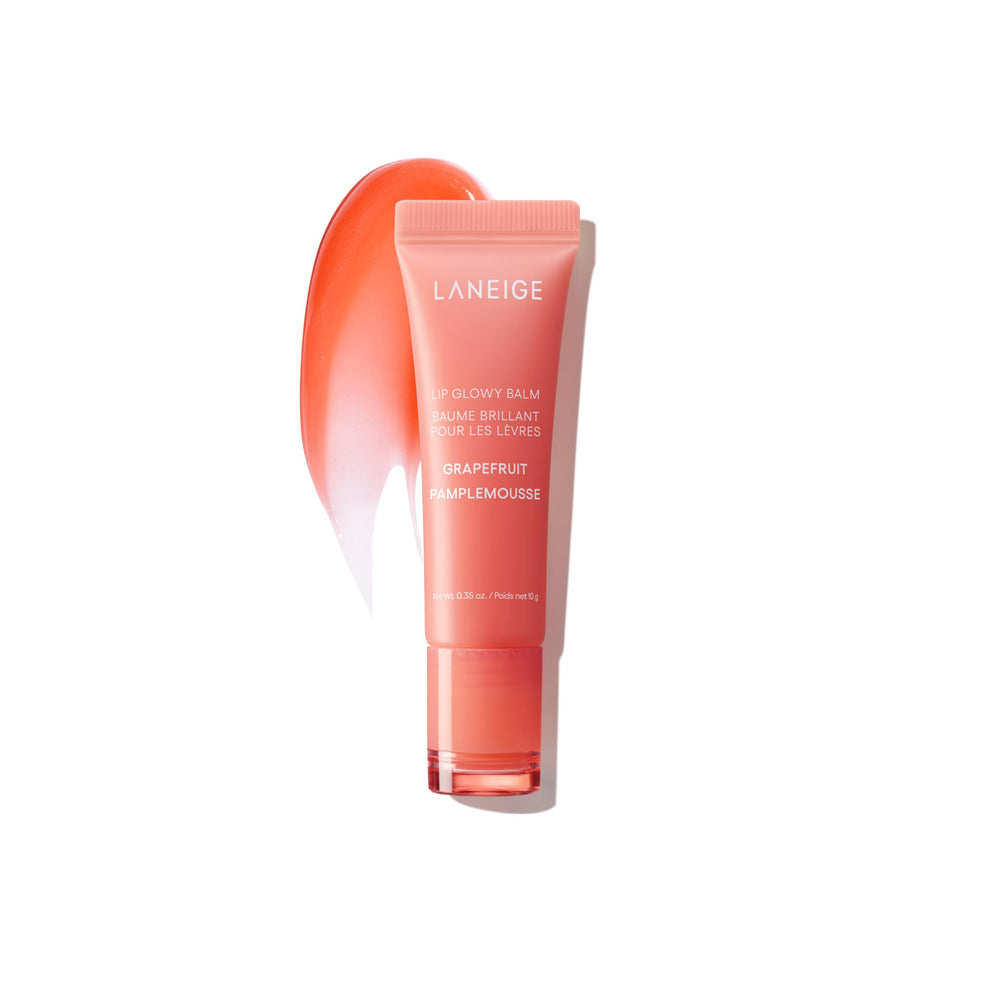 LANEIGE Lip Glowy Balm Grapefruit hidrata suavemente y aporta brillo natural.