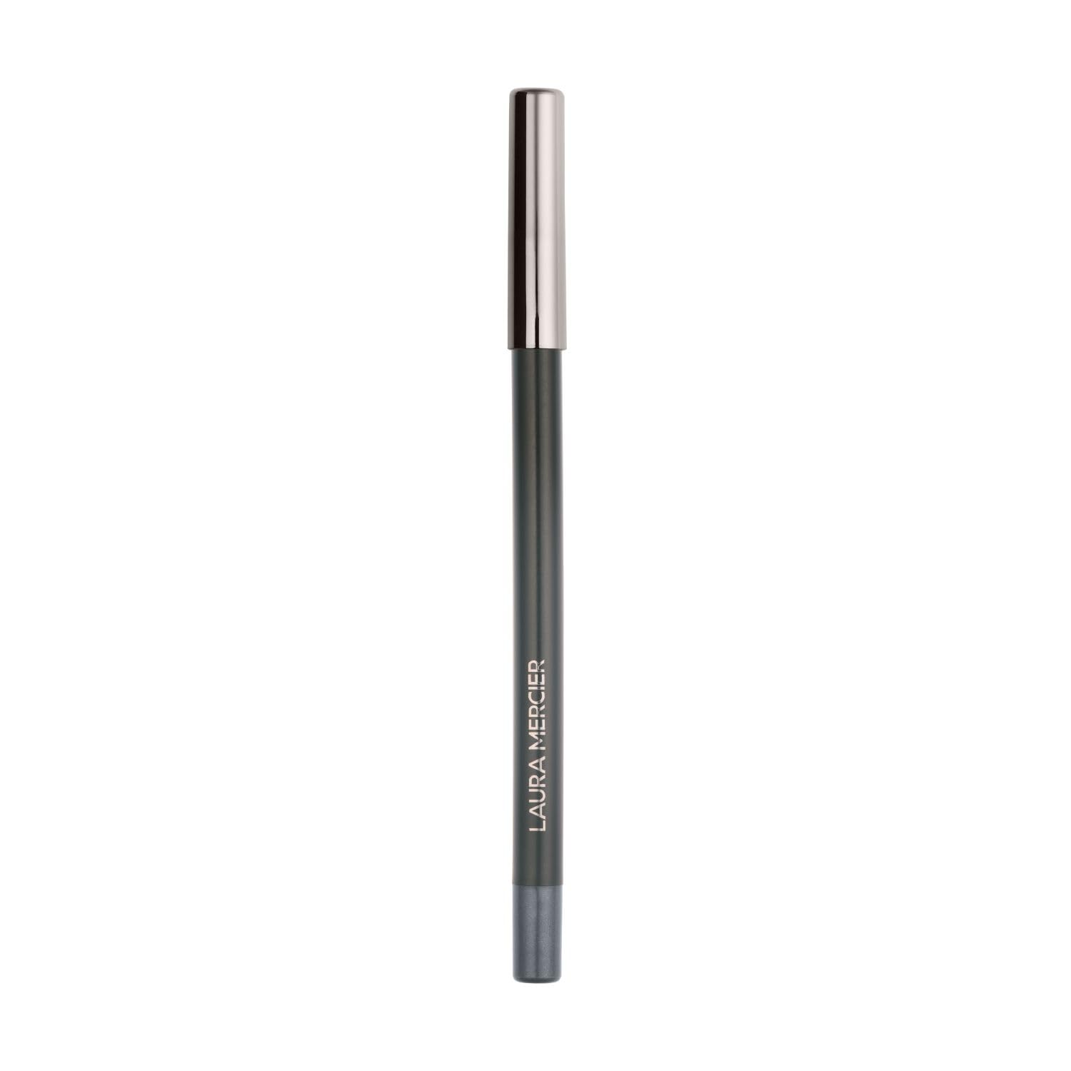 Aspecto ahumado suave y definido con Laura Mercier Caviar Tightline.