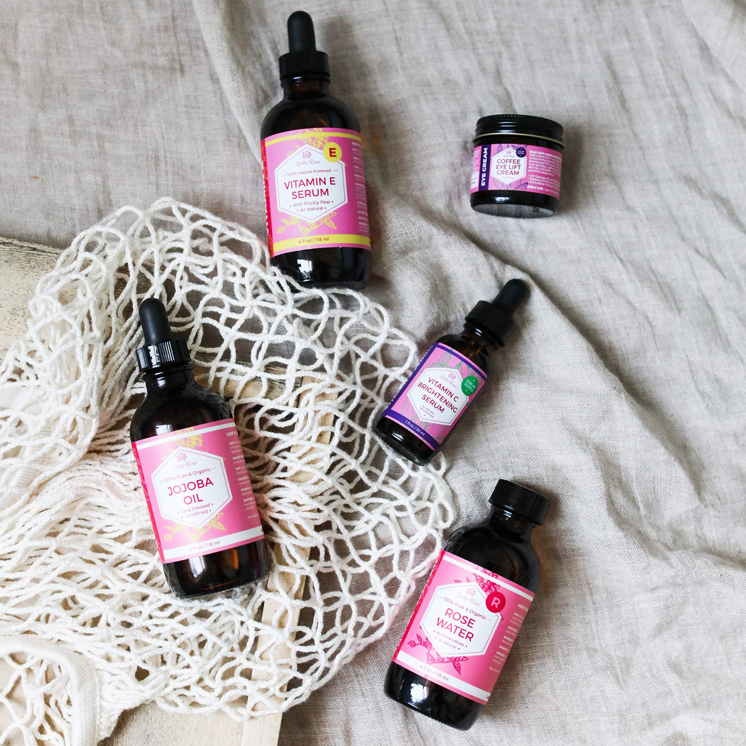 Leven Rose Serum Botella de 118 ml para llevar contigo.