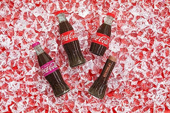 Lip Smacker Coca-Cola acabado suave con brillo natural.