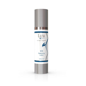 Lira Clinical ICE Balancing Lotion en botella: hidratación ligera y control del aceite.