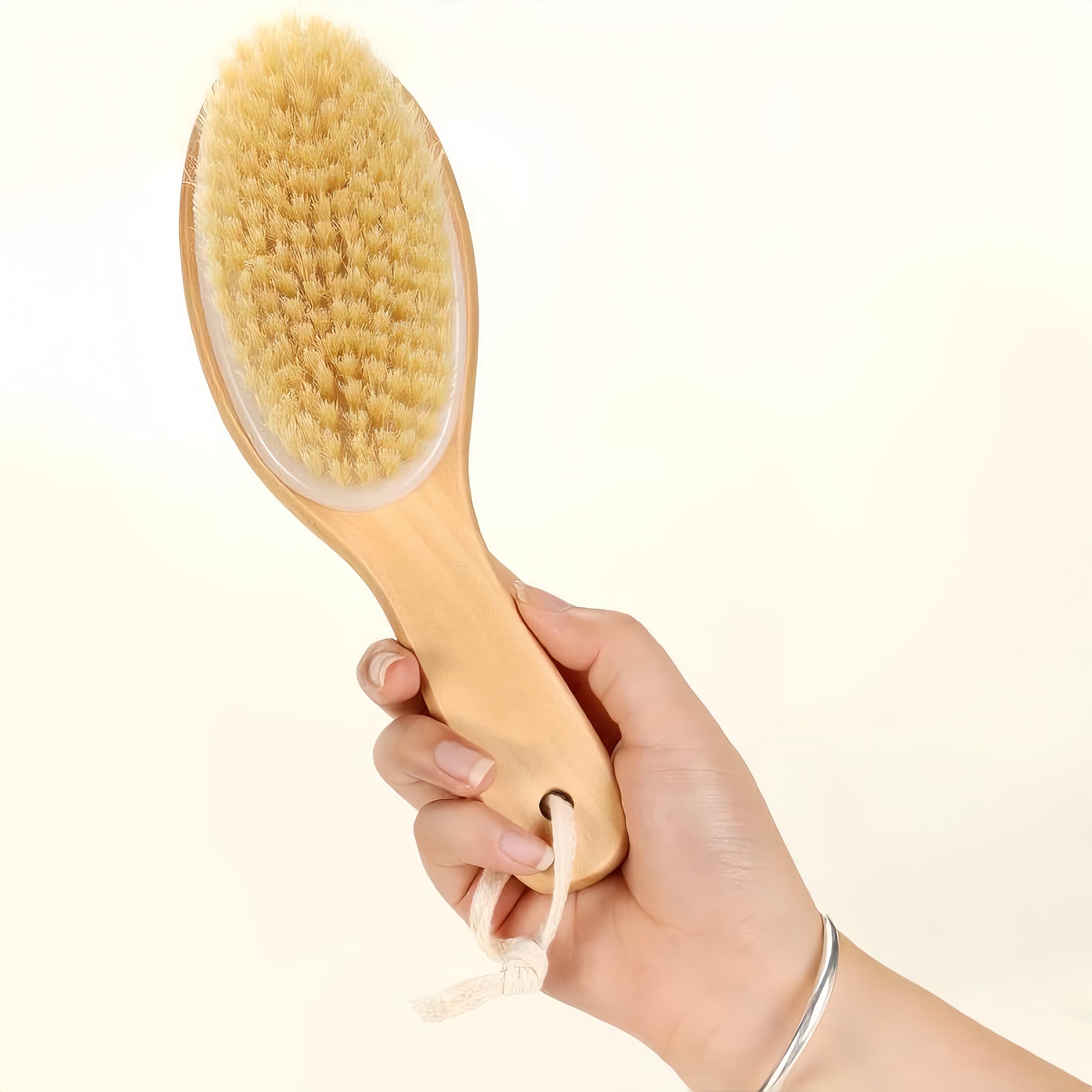 Mango de madera ergonómico de LONGCO para control cómodo durante el cepillado.