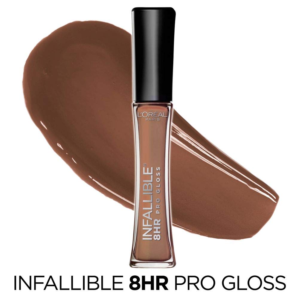 Aplicador Petit Coeur de L'Oreal Paris perfila labios con precisión.