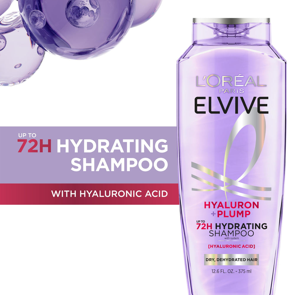 Textura espumosa del champú Elvive Hyaluron Plump para cabello seco.