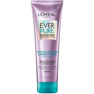 Acondicionador L’Oréal Paris EverPure, botella visible, fortalece y suaviza cabello teñido.