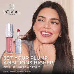 Brillo de efecto vidrio en labios gracias a L’Oréal Paris Plump Ambition Lip Oil.