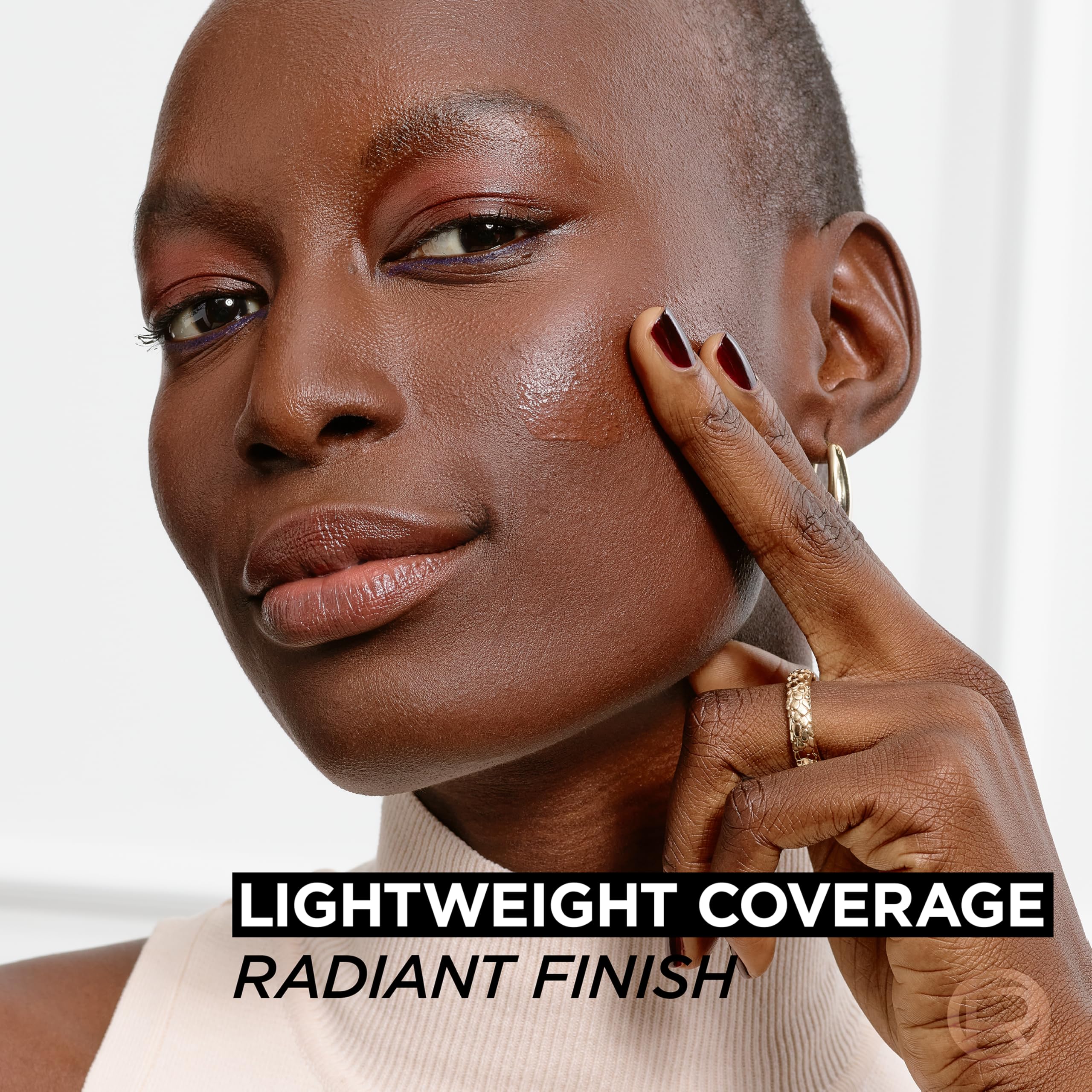 L'Oreal Paris True Match Nude Serum: cobertura ligera para un look natural.