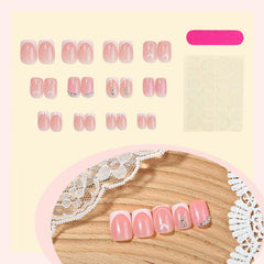 Uñas Lukmexor postizas, diseño corazón piedra brillo para un look elegante.