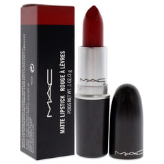MAC Labial Mate 612 Rojo Ruso, textura cremosa que desliza.