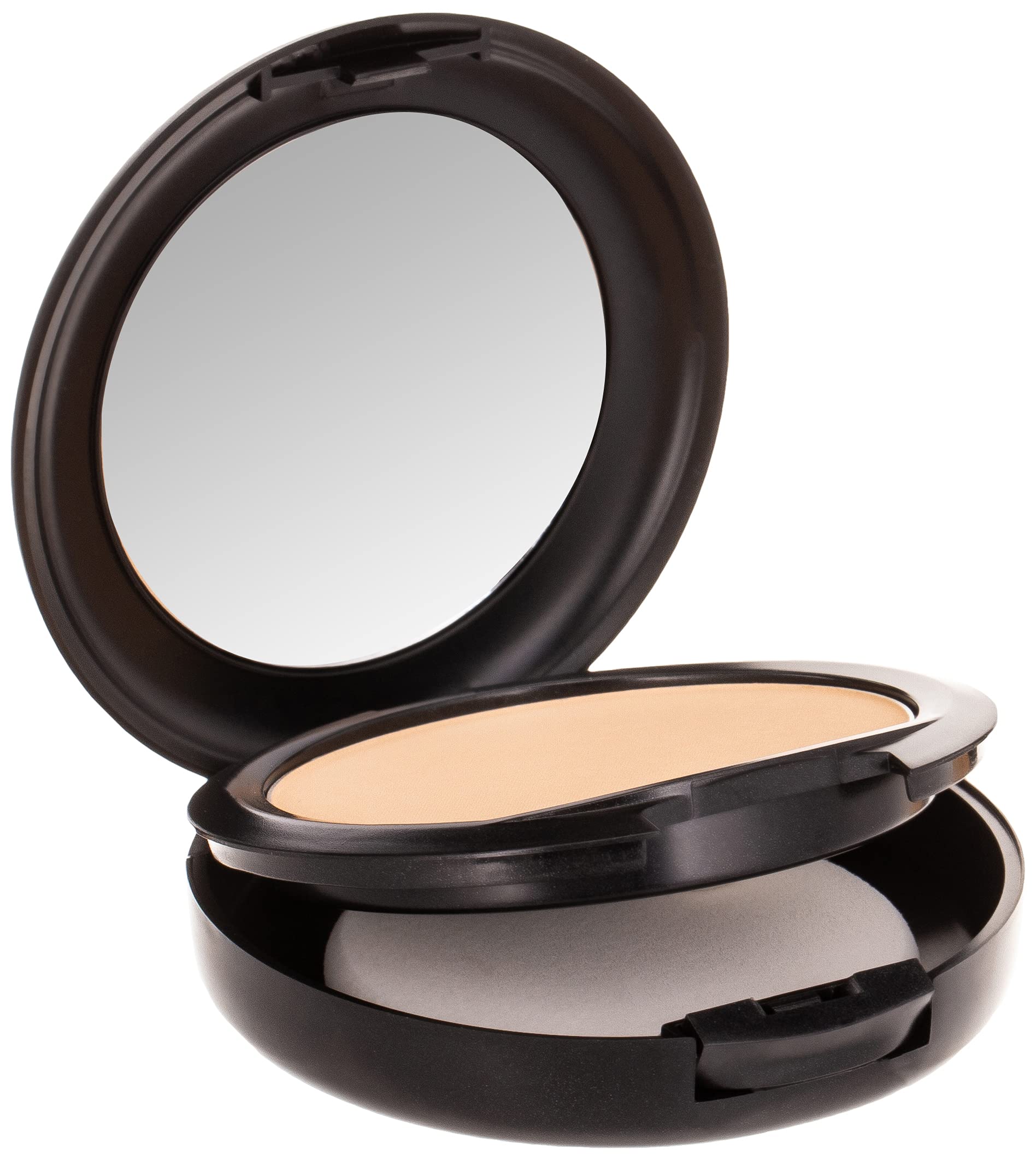 MAC Studio Fix durabilidad de larga jornada con retoques mínimos.