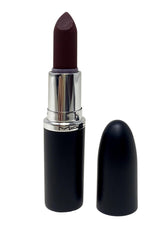 MAC Ximal Labial Mate: textura cremosa y acabado mate suave para labios cómodos.