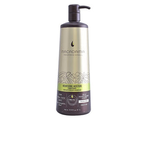 Macadamia Professional acondicionador nutritivo hidratante, botella vertiendo, hidrata y suaviza el cabello seco.